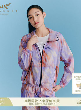 十二篮丝涤混纺抽象印花连帽外套