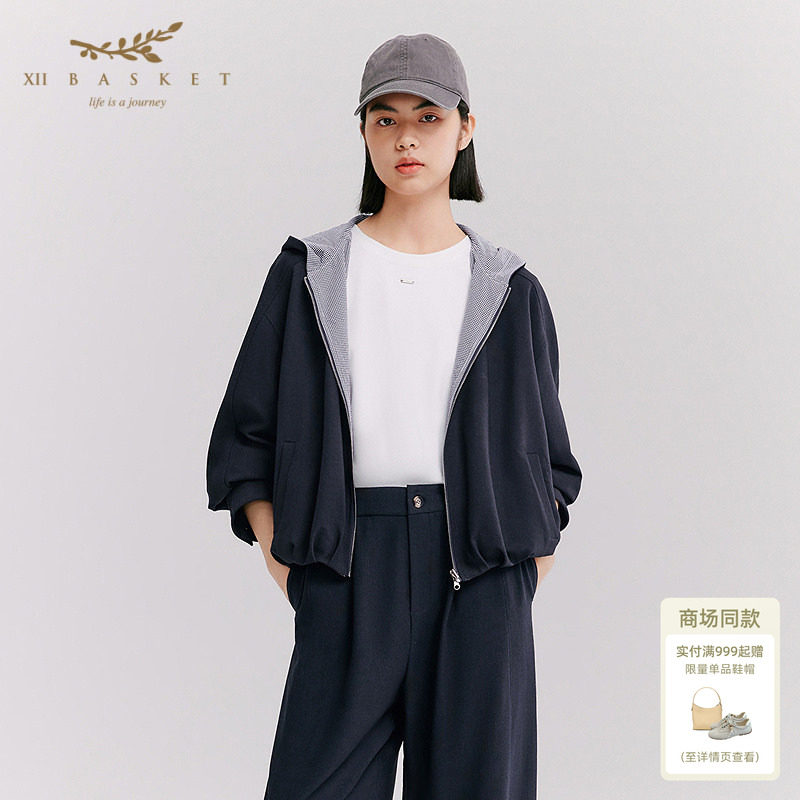 十二篮26秋新款连帽拉链短款休闲卫衣外套运动户外上衣女藏蓝