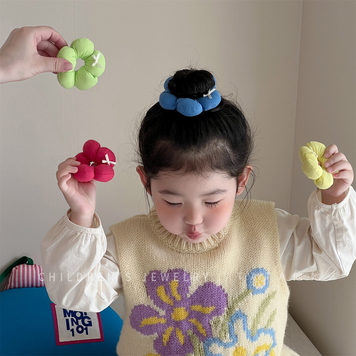 春夏女童韩系花朵发圈小肠圈头饰图片