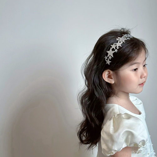 小女孩气质发箍简约大气