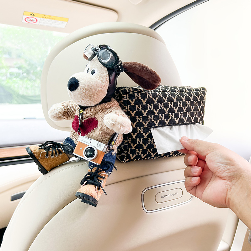 车载纸巾盒高级感可爱装饰品玩偶