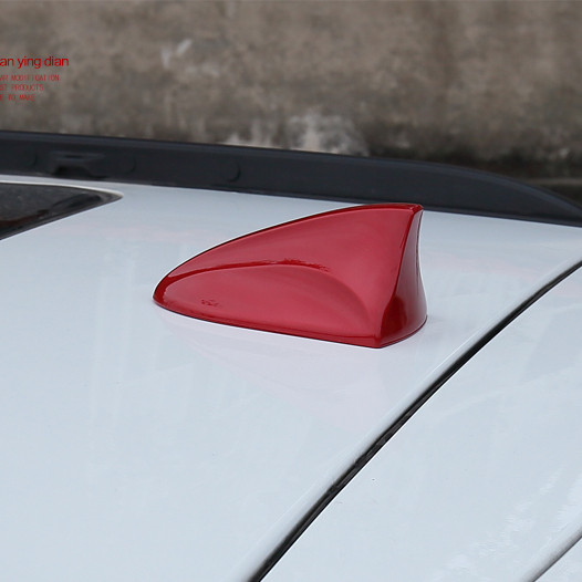 适用于菲亚特500亮丽红白炫酷黑车顶鲨鱼鳍天线鲨鱼鳍装饰改装饰