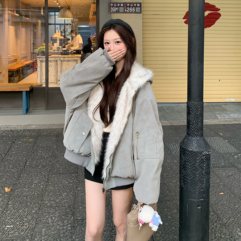 双面穿连帽外套女冬季加厚保暖美式复古麂皮加绒飞行夹克防皮草