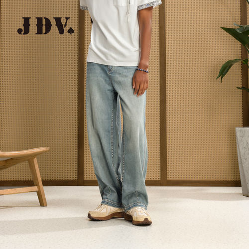 JDV复古水洗猫须牛仔裤春季新品