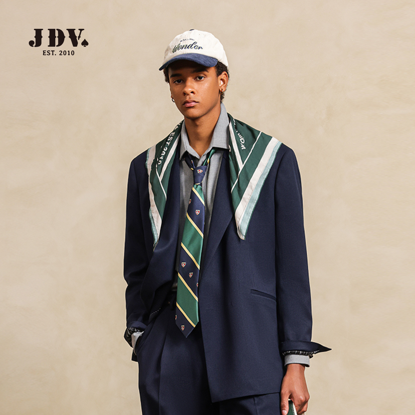 JDV男装藏青百搭复古男士