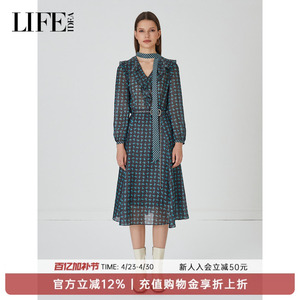 莱芙·艾迪儿艺术星空秋季新款浪漫灵动连衣裙女V领裙子