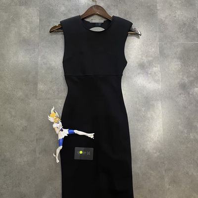 秋冬内搭时尚气质无袖连衣裙