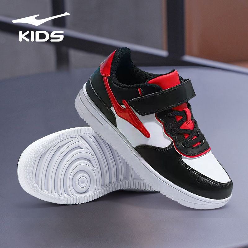 鸿星尔克童鞋男童秋冬皮面中大童休闲百搭学生滑板鞋儿童红色新年