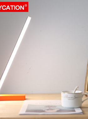 STAYCATION 酷毙灯底座款大学生台灯护眼书桌led寝室宿舍神器灯