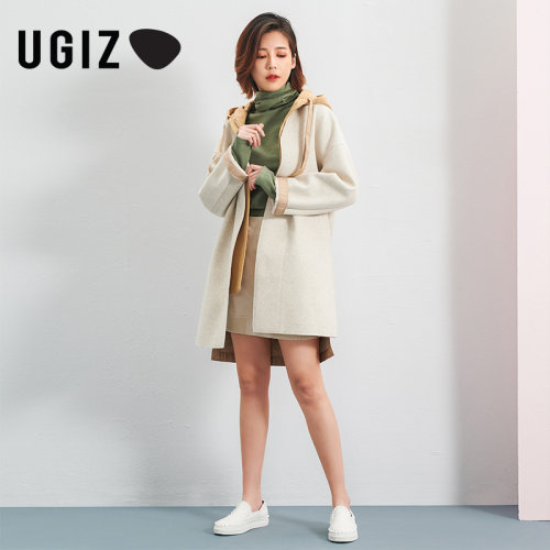ugiz春秋季新品纯色连帽假两件