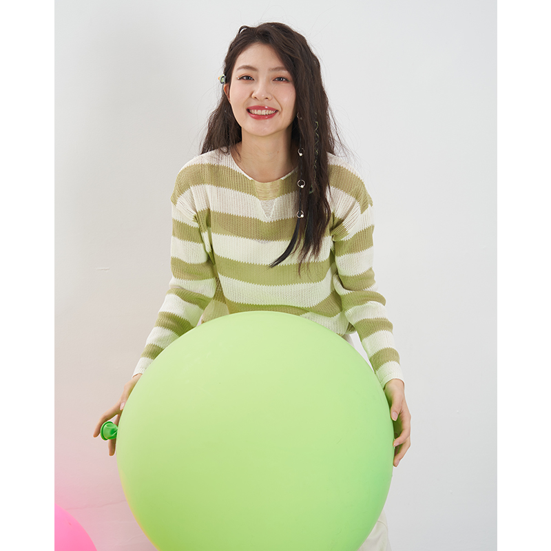 韩版条纹宽松休闲针织衫