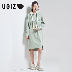 UGIZ冬季新品韩版女装休闲字母印花连帽针织连衣裙女UDLD714