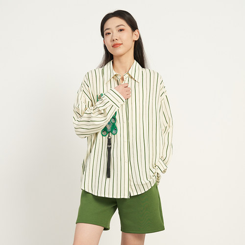 UGIZ韩版女装条纹显瘦百搭衬衫