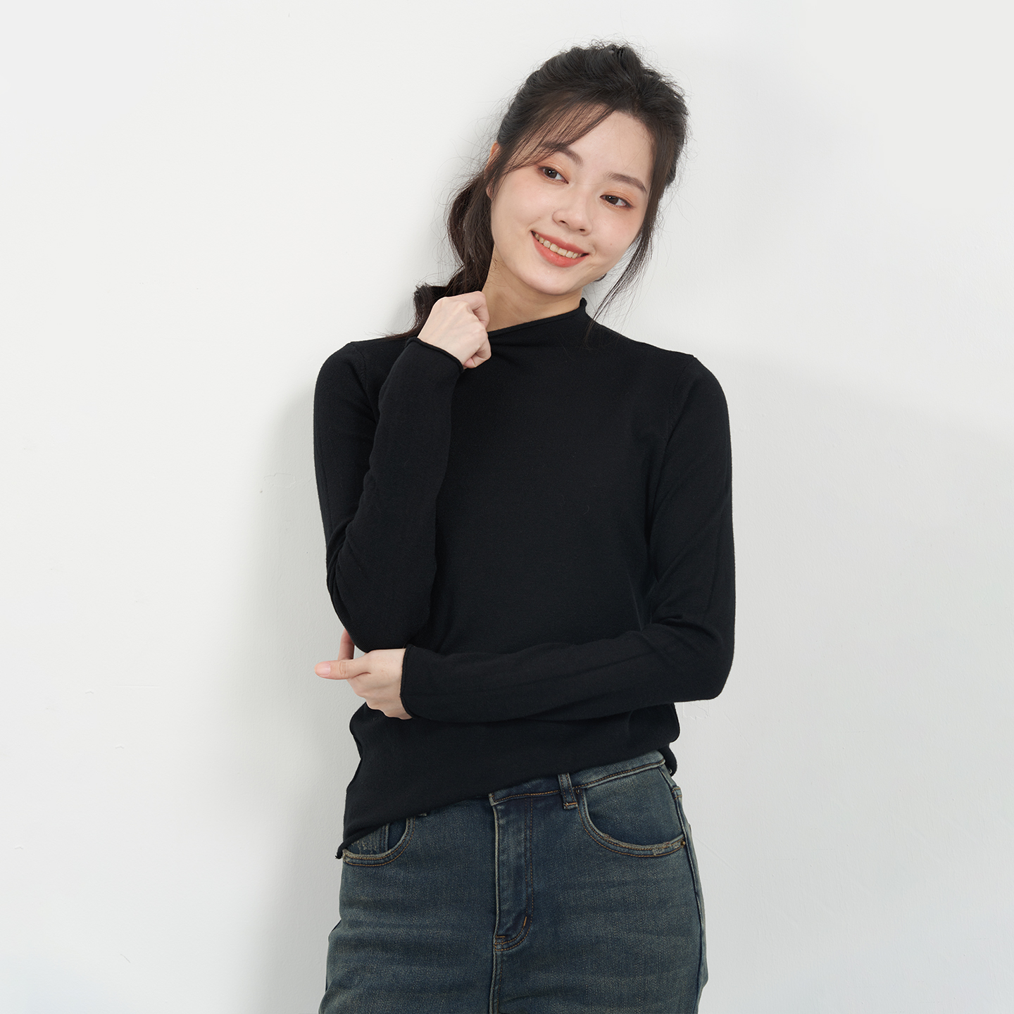 UGIZ纯色显瘦内搭半高领打底衫