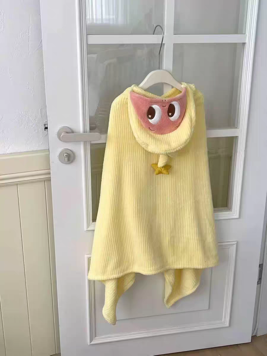 预第二批日单新款可爱卡通星星人浴袍浴巾连帽浴巾可穿珊瑚绒披风