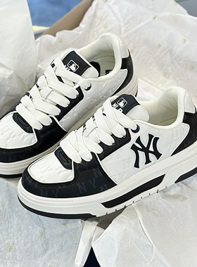 MLB 纽约洋基队 SS25 暗纹立体印花 时尚休闲百搭3ASXM075N-50BKS