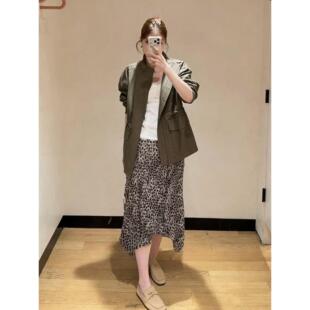 女2026春季 淡人高知穿搭复古休闲绿色工装 收腰外套豹纹半身裙套装