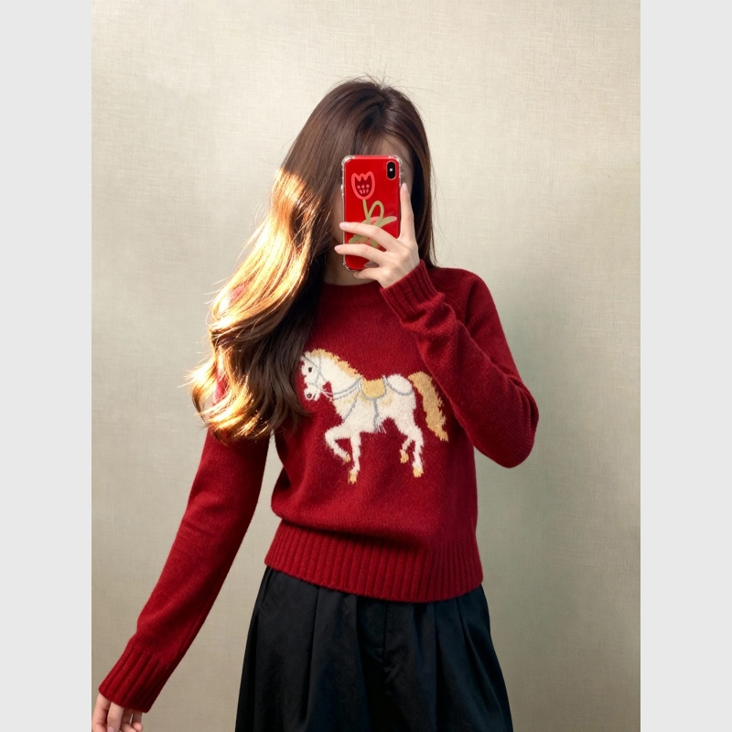 红色印花毛衣2026马年本命年衣服女秋冬慵懒高级感小香风针织上衣