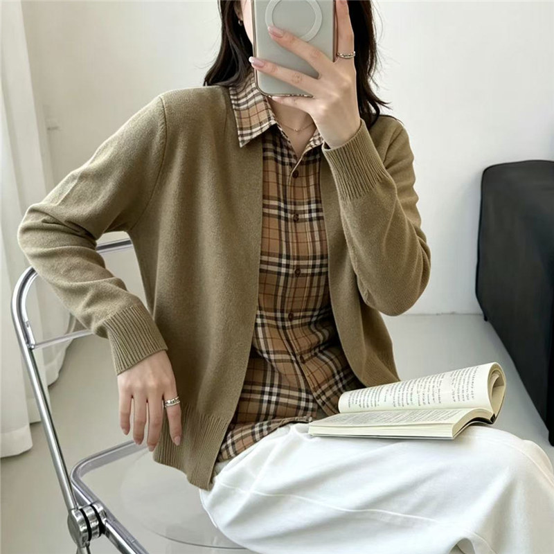 秋季薄款假两件针织开衫外套女2026新款短款小个子外搭洋气上衣女