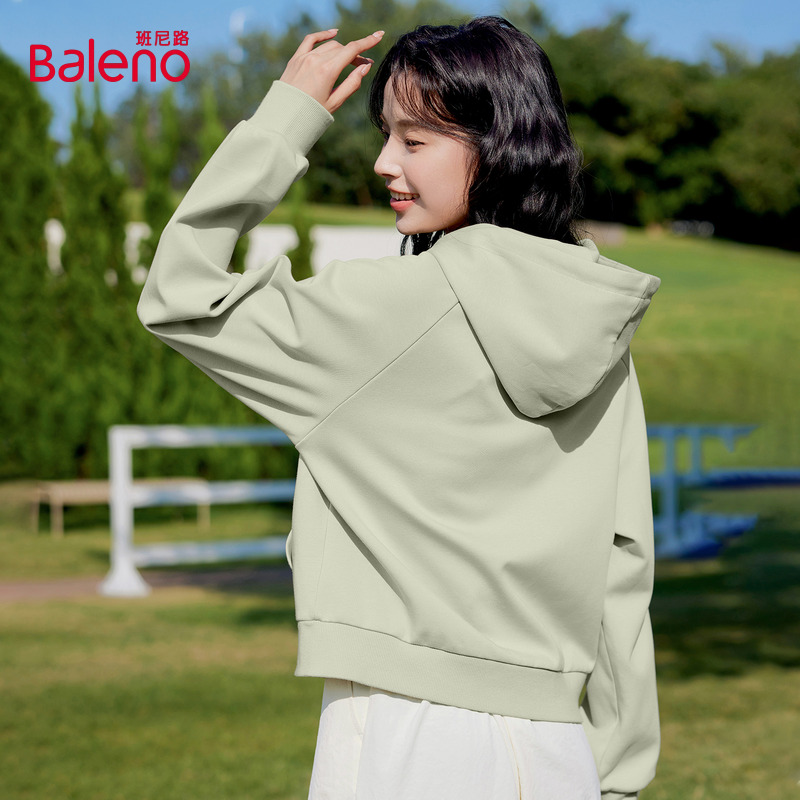 绿色短款外套女开衫上衣