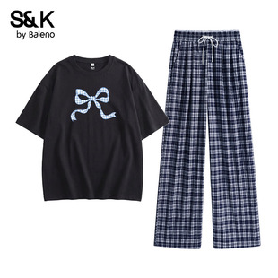 班尼路S&K2026超火减龄套装女春夏新款短袖t恤格子裤穿搭两件套H