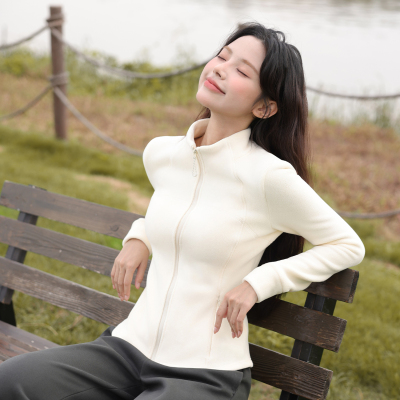 班尼路双面摇粒绒卫衣外套女