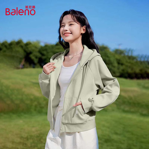 班尼路绿色卫衣女连帽短款外套
