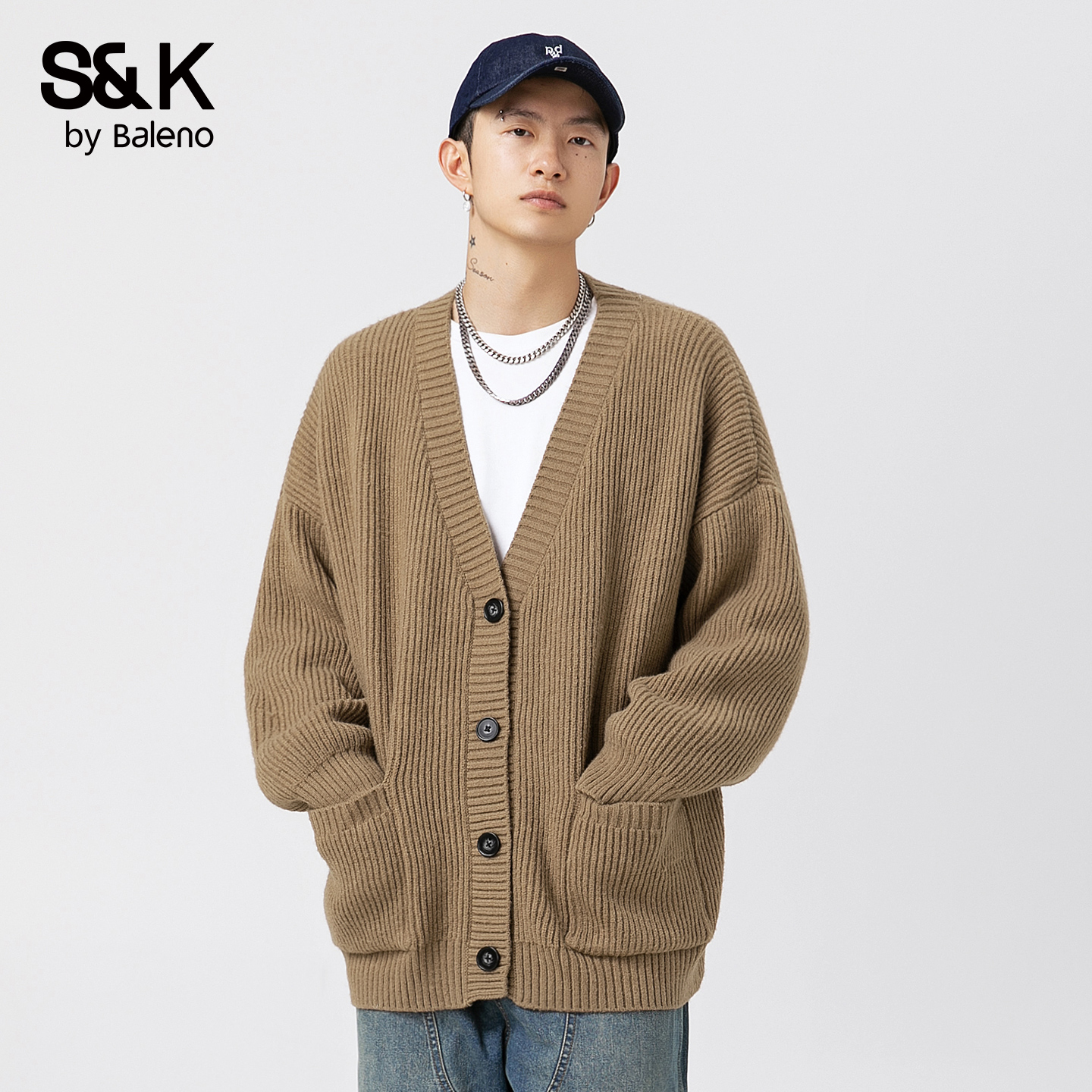 班尼路SK复古纽扣开衫V毛衣