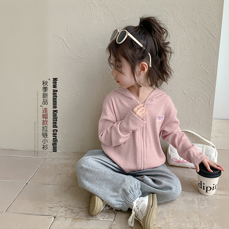 女童外套秋装2025新款早秋短款童装女孩拉链衫超好看儿童连帽开衫