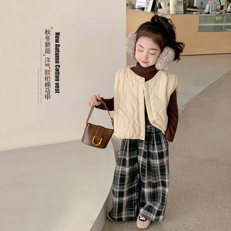 儿童马甲冬装2026新款女童秋冬上衣洋气外穿马夹背心女孩轻薄外套