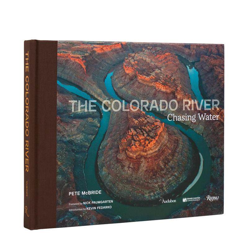 【预售】科罗拉多河：追逐水源The Colorado River: Chasing Water英文原版摄影集 外版进口图书Pete McBride  Kevin Fedarko