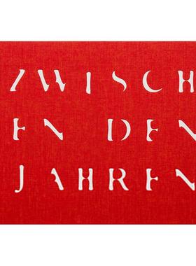【预售】【LOBA摄影新人奖得主Valentin Goppel】时间的缝隙（签名版）Valentin Goppel: Zwischen den Jahren英文进口原版摄影集