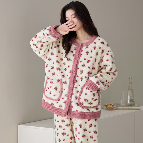 新款玉兔绒可外穿家居服女士套装