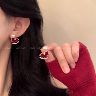 植绒红色耳坠2026属马本命年耳钉女港风气质耳环高级感秋冬耳饰品