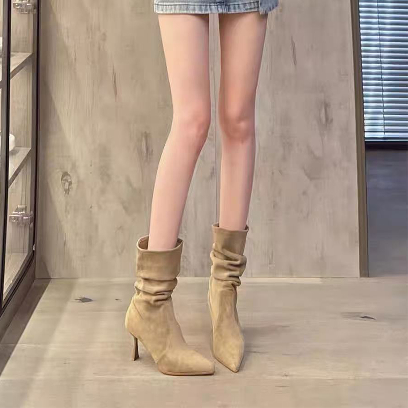 金多多卡其色靴子女细跟2025新款尖头短靴女高跟鞋显瘦中筒堆堆靴