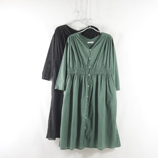 日单新款 连衣裙 通勤百搭V领单排扣松紧高腰显瘦中长裙女纯色长袖