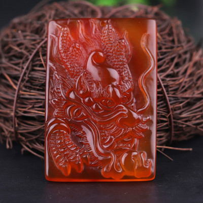 红玛瑙方形项坠本命年生肖龙吊坠