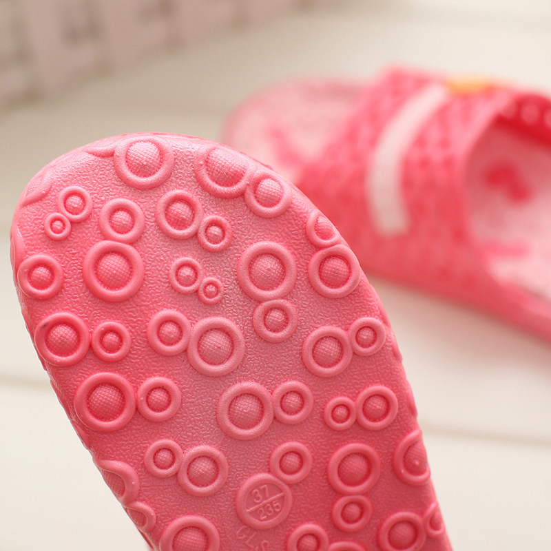 Pantoufles enfants en autre pour été - semelle caoutchouc - Ref 986368 Image 4