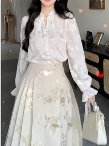 新中式国风改良过年马面裙套装女秋冬新款小香风上衣汉服搭配衬衫