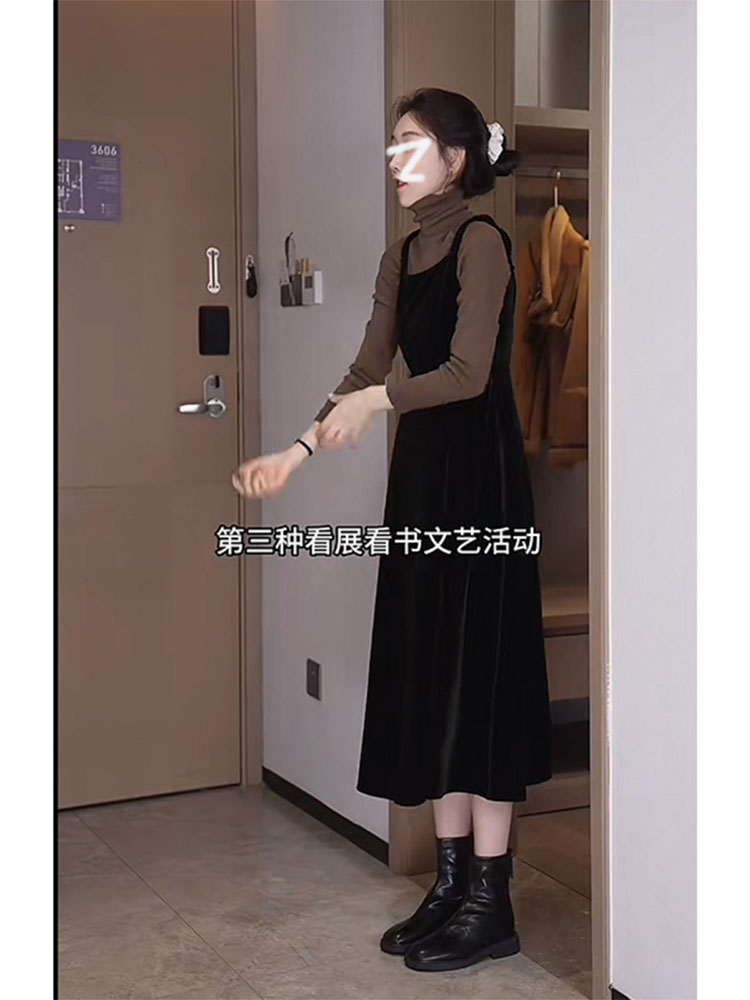 欧纪儿女装鸥同款黑天鹅丝绒吊带连衣裙女秋冬内搭气质复古长裙子
