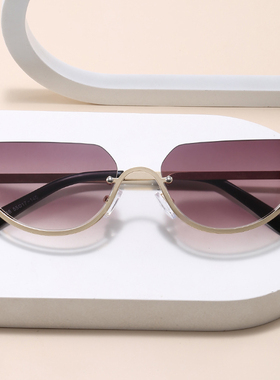 高级感墨镜女大脸显瘦拍照凹造型ins潮太阳眼镜防紫外线时尚半框