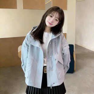 春季 胖mm遮肉连帽短外套女韩系学院风减龄百搭冲锋衣 宽松休闲大码