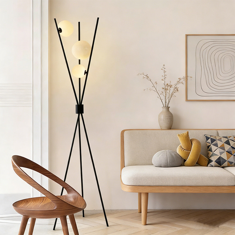 客厅沙发落地灯现代创意月球立式护眼北欧简约家用氛围黑色装饰灯