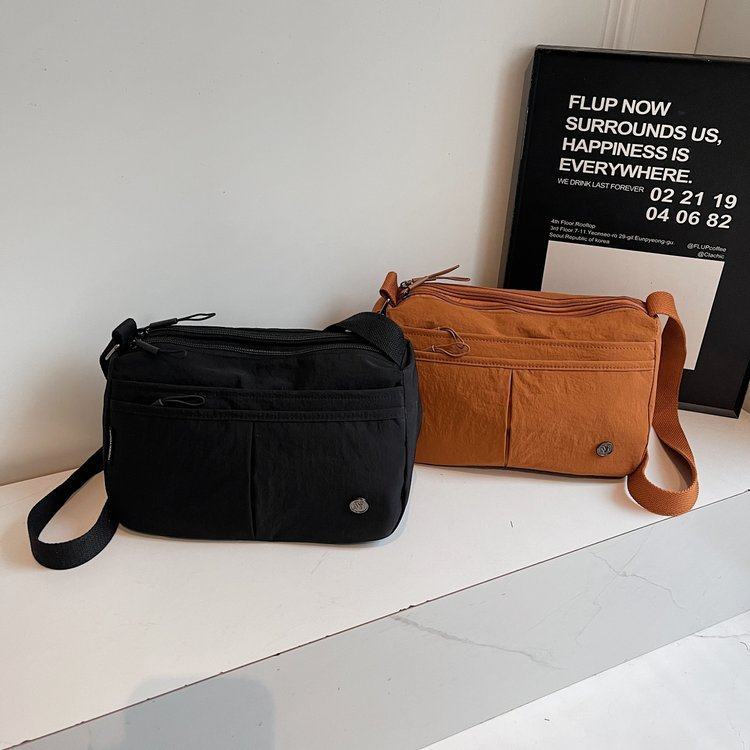 斜挎包包女新款大容量多层单肩包运动百搭饺子包女休闲通勤背包,箱包皮具/热销女包/男包,通用款女包,淘宝优惠券,粉丝福利购,淘宝优惠卷