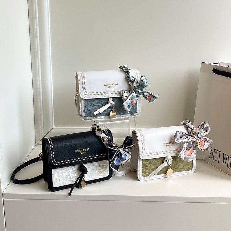 流行撞色小包包女2025秋冬新款百搭斜挎包高级质感单肩小方包