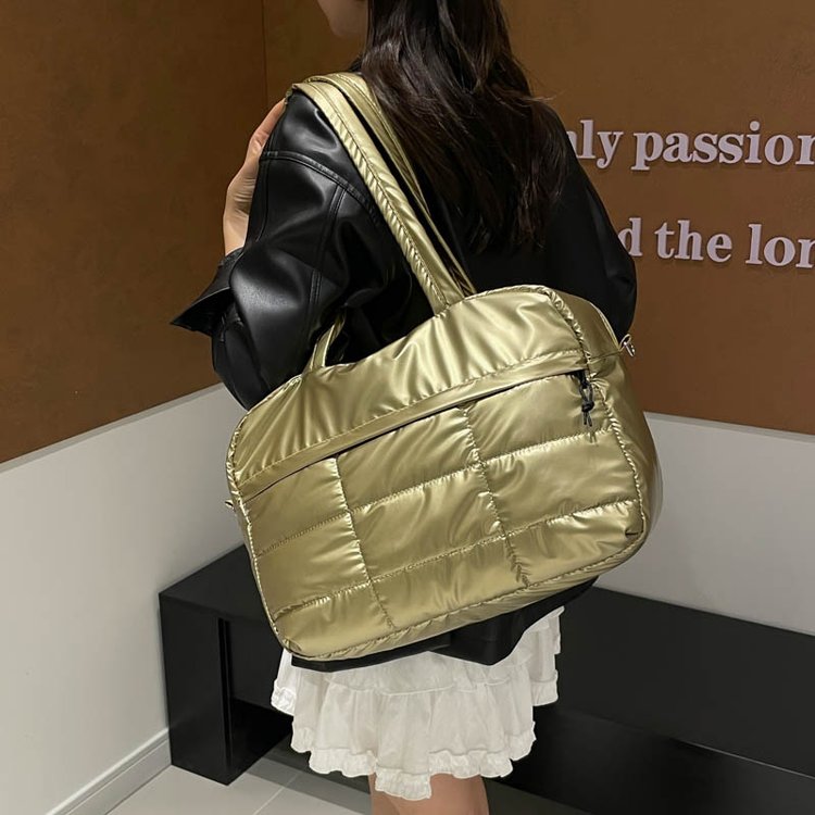 太空棉包包女加厚保暖棉服包秋冬季新款大容量单肩斜挎手提包图片