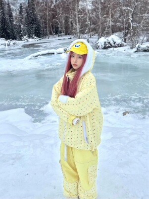 将军山雪服租赁，LDAB色黄跳跳糖滑雪服两件套，三合一防水保暖