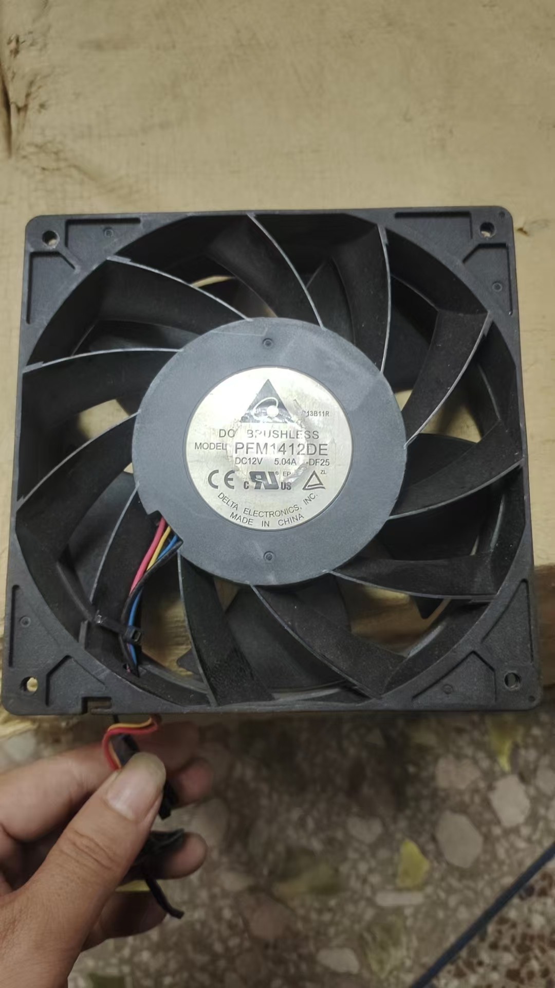 原装拆机PFD1412DE 12v 5.04a 14cm厘米14038四线pwm暴力散热风扇