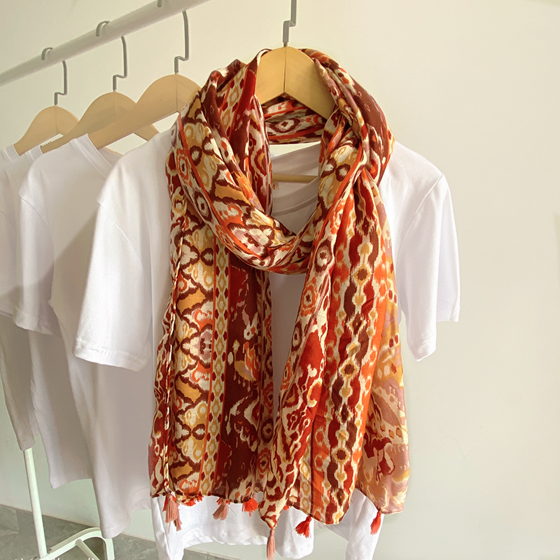 春夏秋冬流苏女披肩围巾