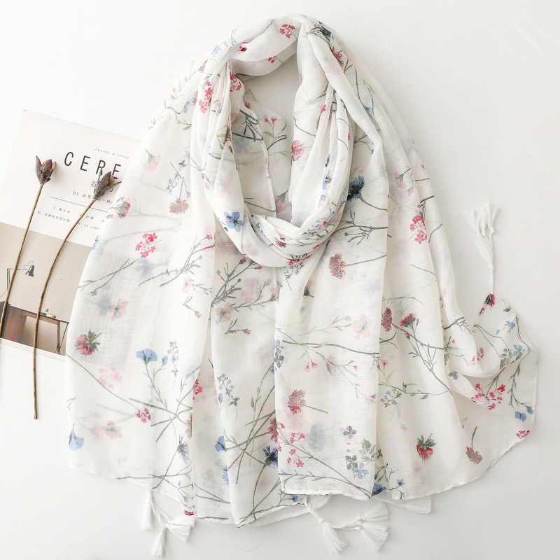 围巾薄款外贸跨境出口丝巾春夏色小清新白色小碎花巴厘纱流苏披肩